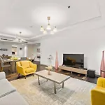 First Class 2Br In Difc Walk To Ritz, Gate Ave, Metro Pool, Gym, Parking