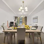 First Class 2Br In Difc Walk To Ritz, Gate Ave, Metro Pool, Gym, Parking